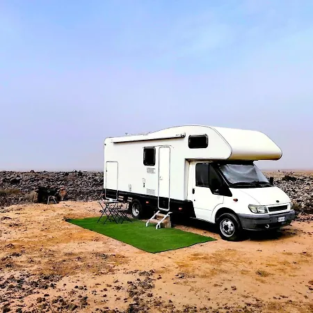Campsite Autocaravana Fija En Parcela Ideal Para Surferos