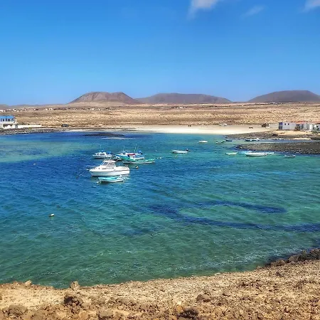 Autocaravana Fija En Parcela Ideal Para Surferos Campsite *