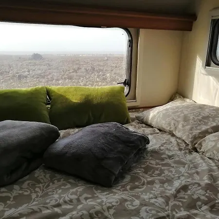 Autocaravana Fija En Parcela Ideal Para Surferos Campsite