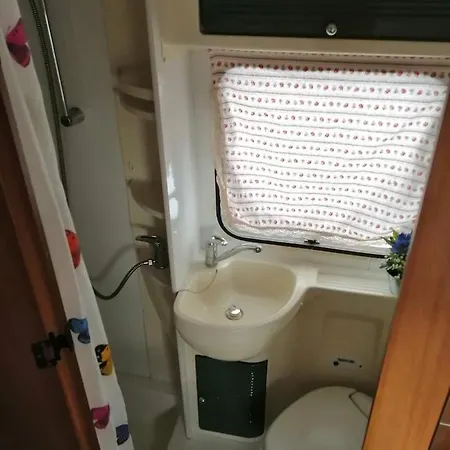 Campsite Autocaravana Fija En Parcela Ideal Para Surferos Lajares